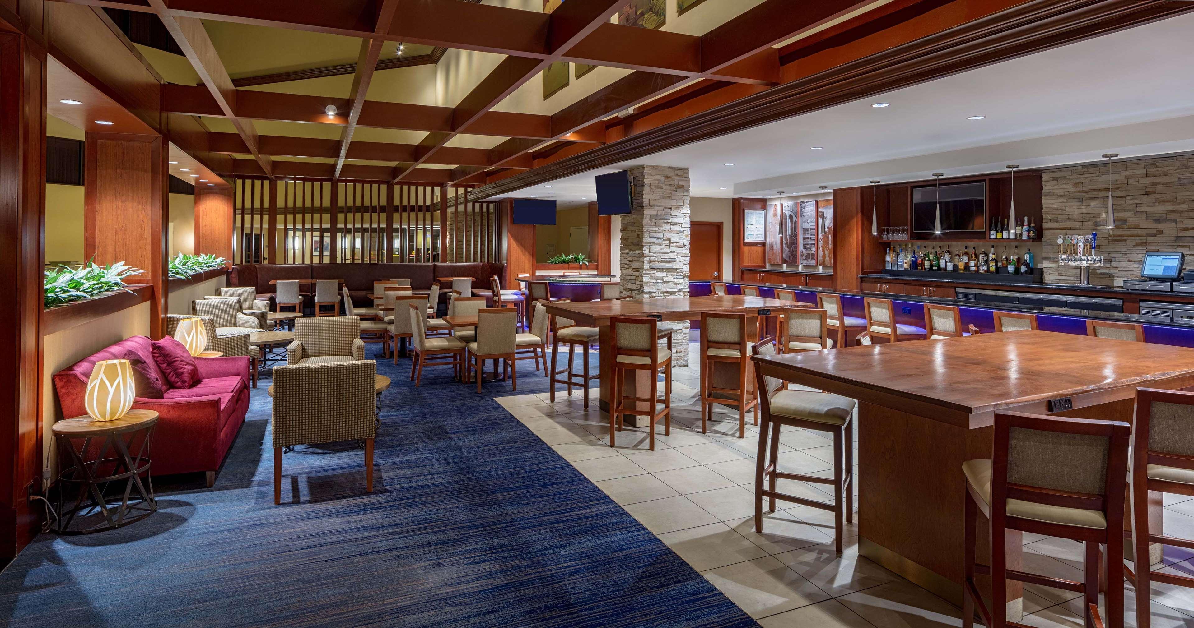 Sonesta Hotel Houston Iah Airport Esterno foto